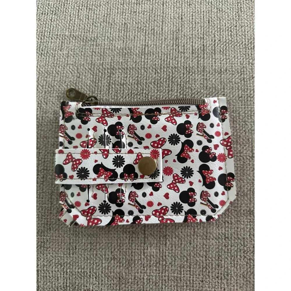 Minnie Mouse White Black Red card holder with zipper 6